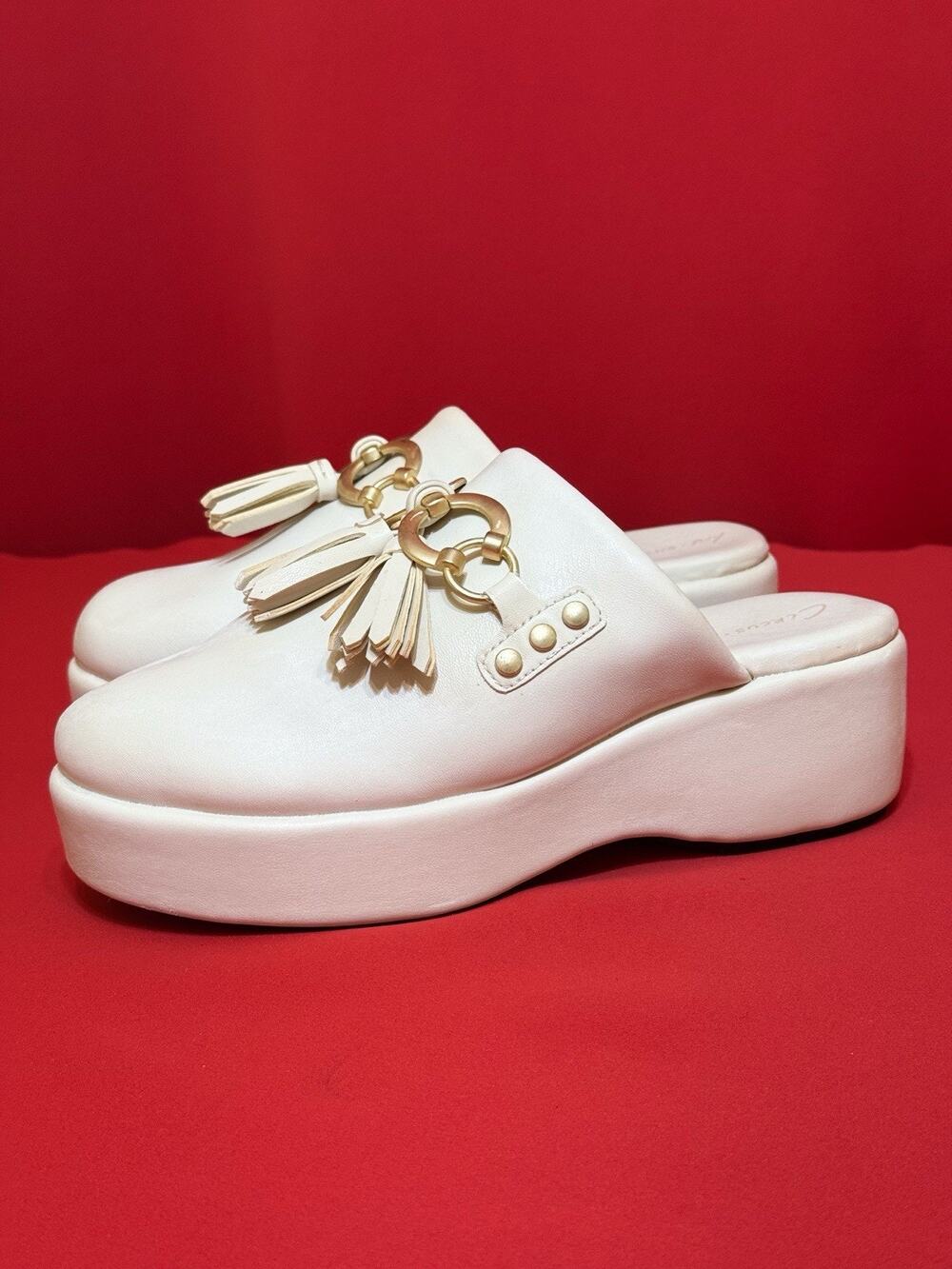 US 9  Anthropologie Circus Ivory White Sam Edelman Comfort Platform Clogs 2”